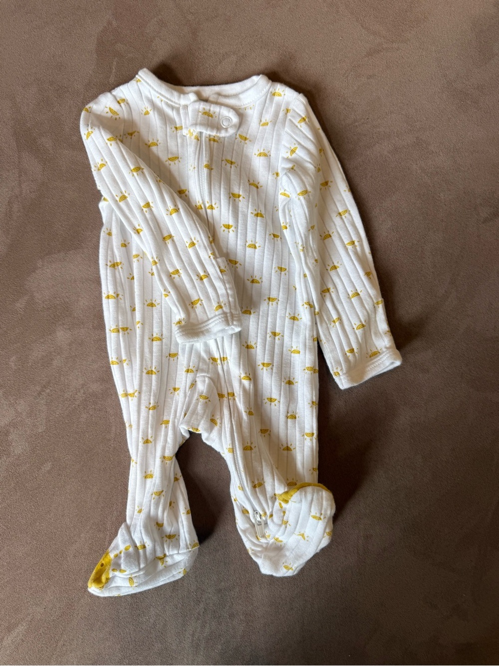 Carters zippered Footie bundle - Picture 4 of 5